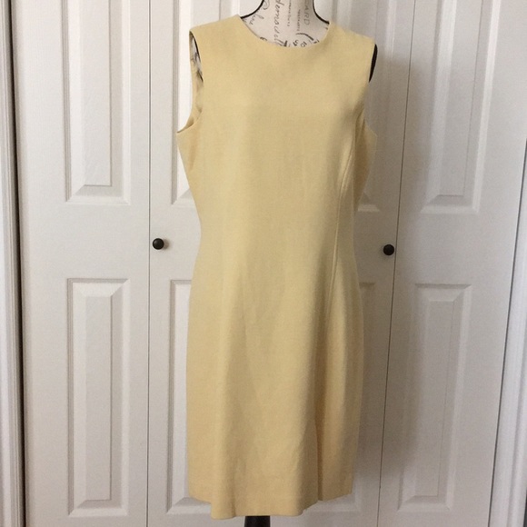 Oscar de la Renta Dresses & Skirts - Oscar de la Renta dress